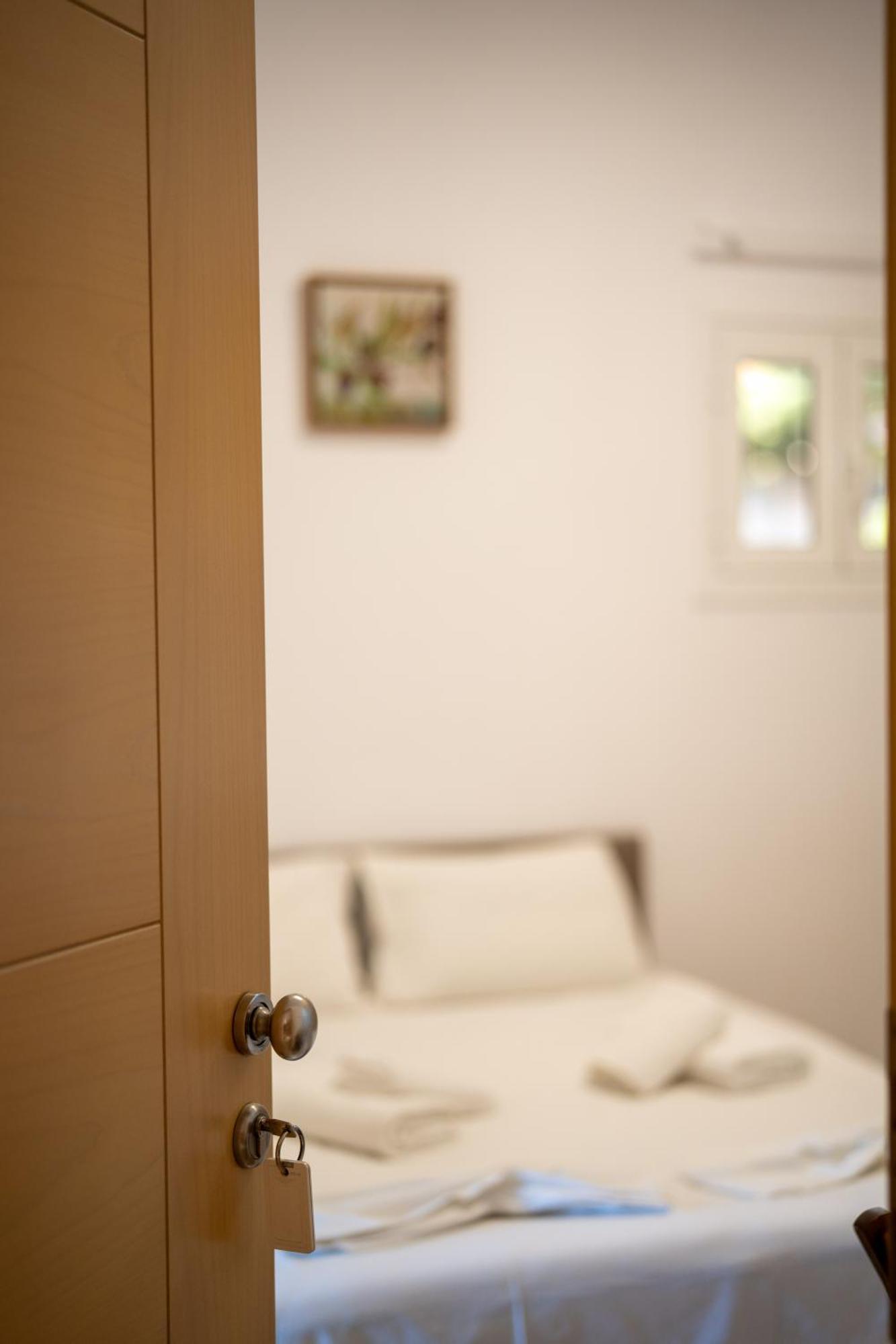 Elaia Modern Apartments Ayía Kiriakí エクステリア 写真