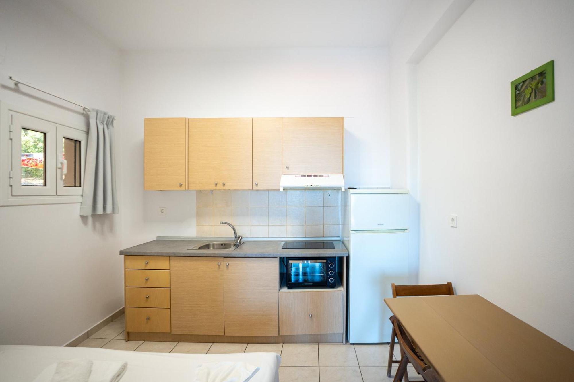 Elaia Modern Apartments Ayía Kiriakí エクステリア 写真