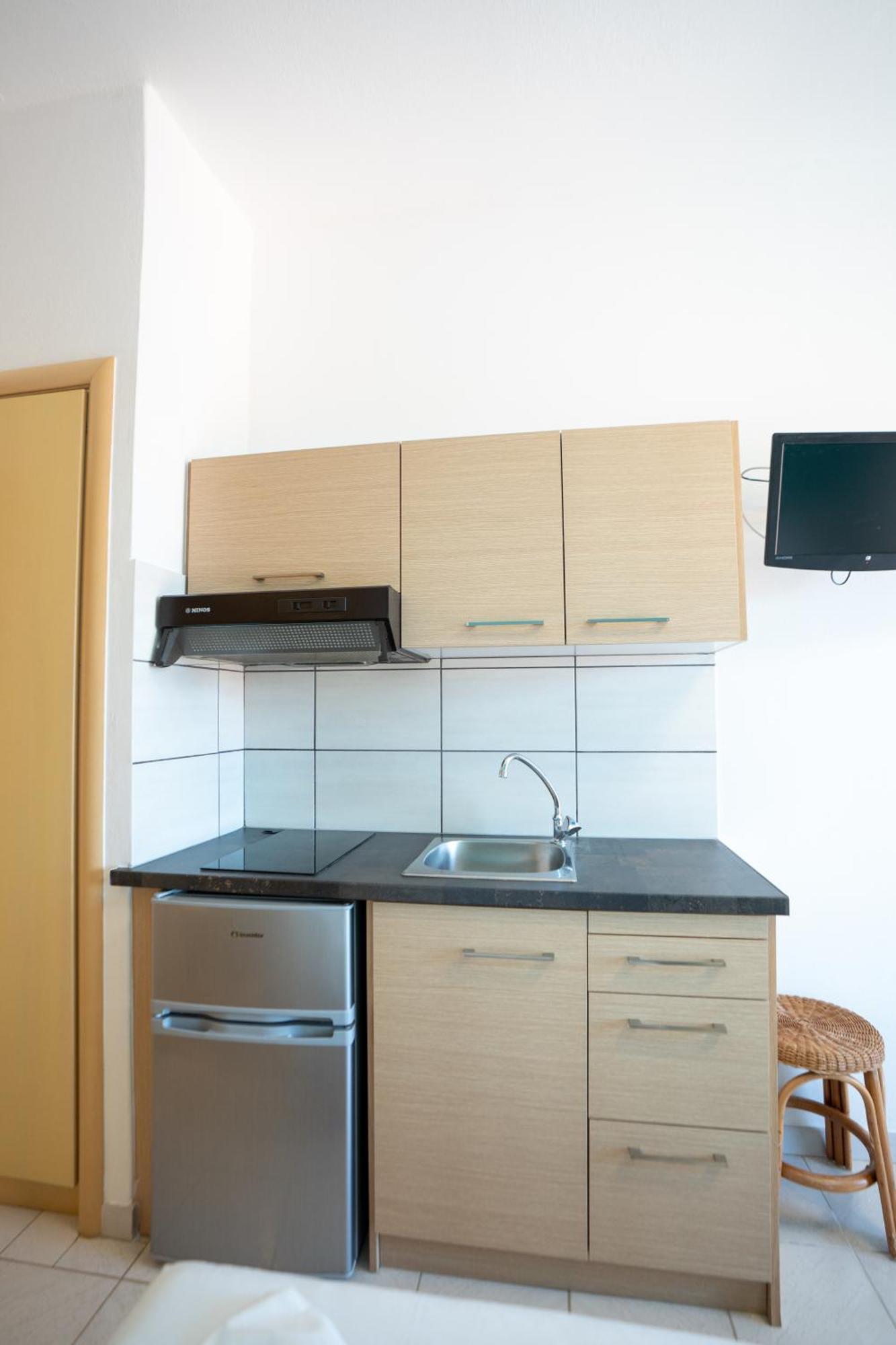 Elaia Modern Apartments Ayía Kiriakí エクステリア 写真