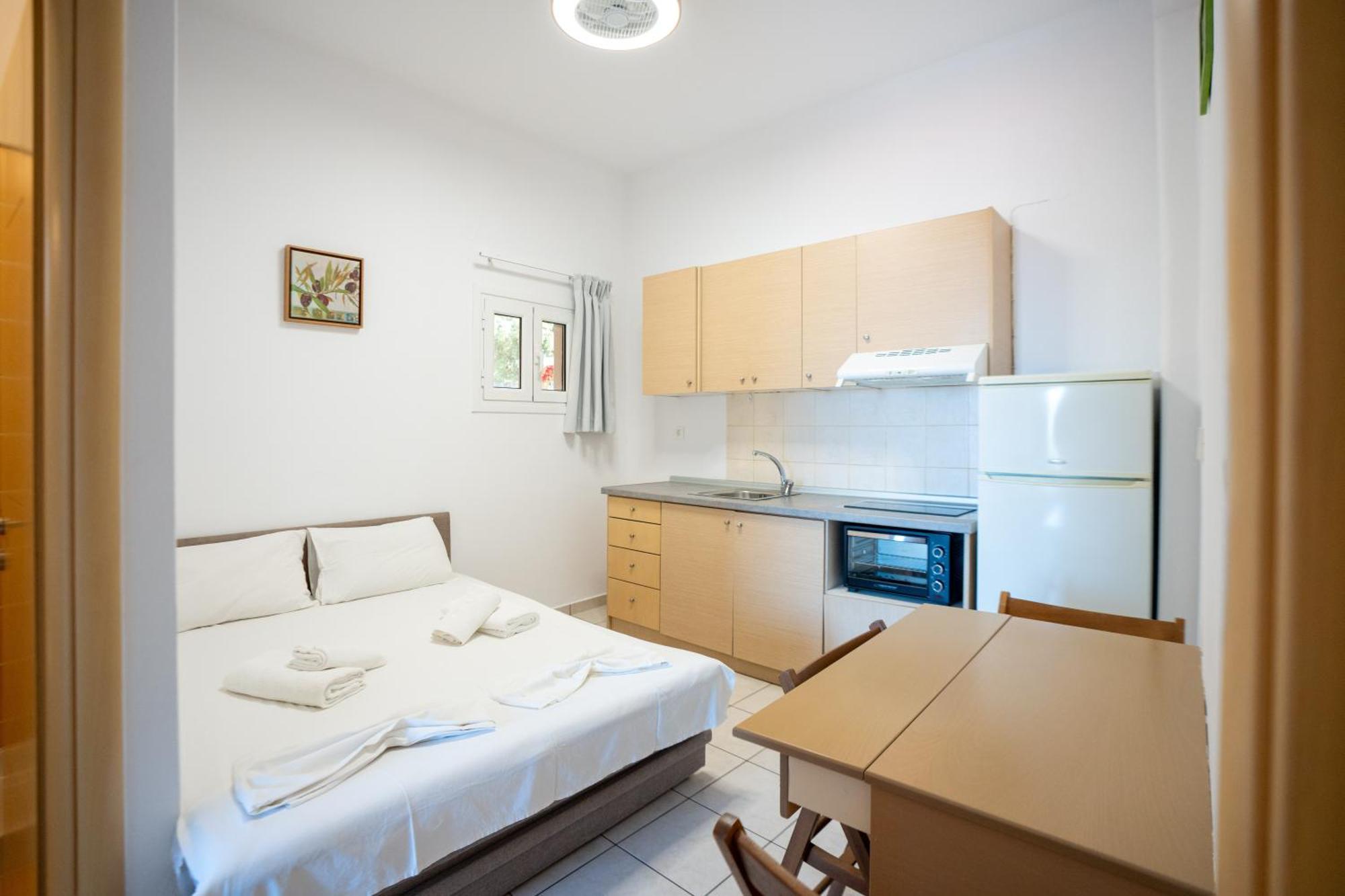 Elaia Modern Apartments Ayía Kiriakí エクステリア 写真