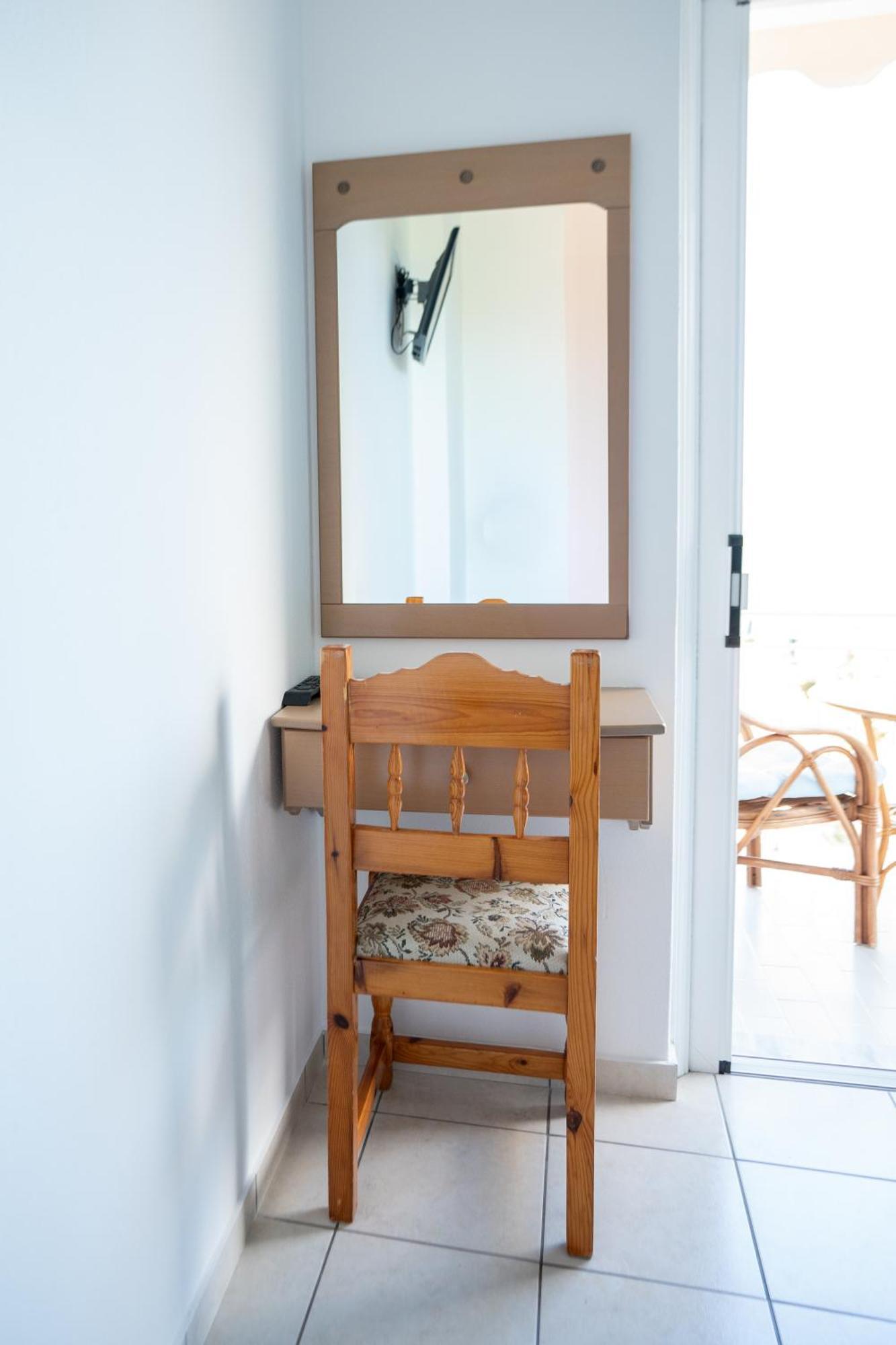Elaia Modern Apartments Ayía Kiriakí エクステリア 写真